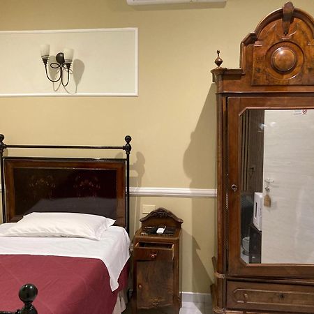 Gli Alloggi De Il Piccolo Borgo Castel Maggiore Extérieur photo